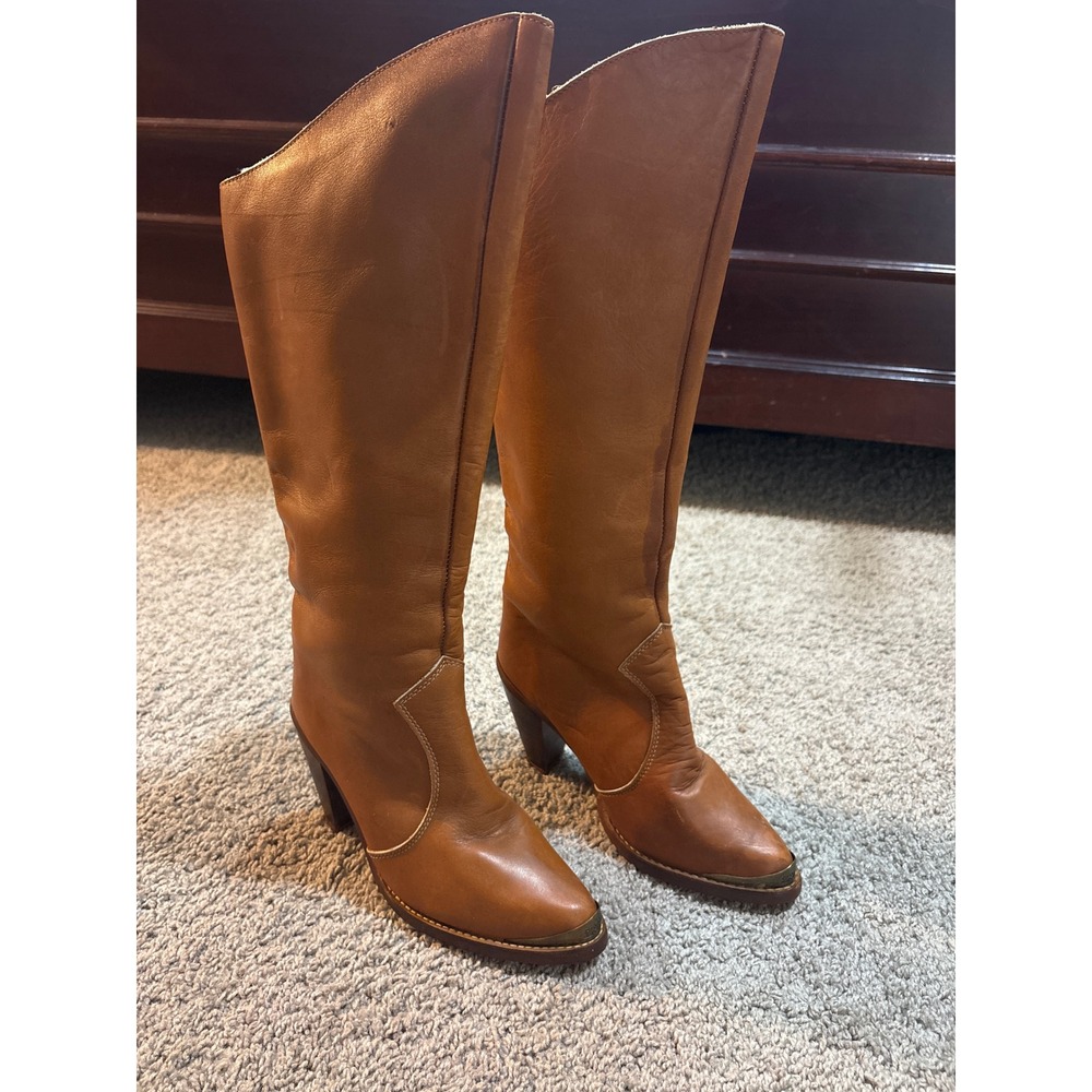 Vintage Women Tan Brown Leather Western Tall Boots Pointed Toe Metal Tip Heel